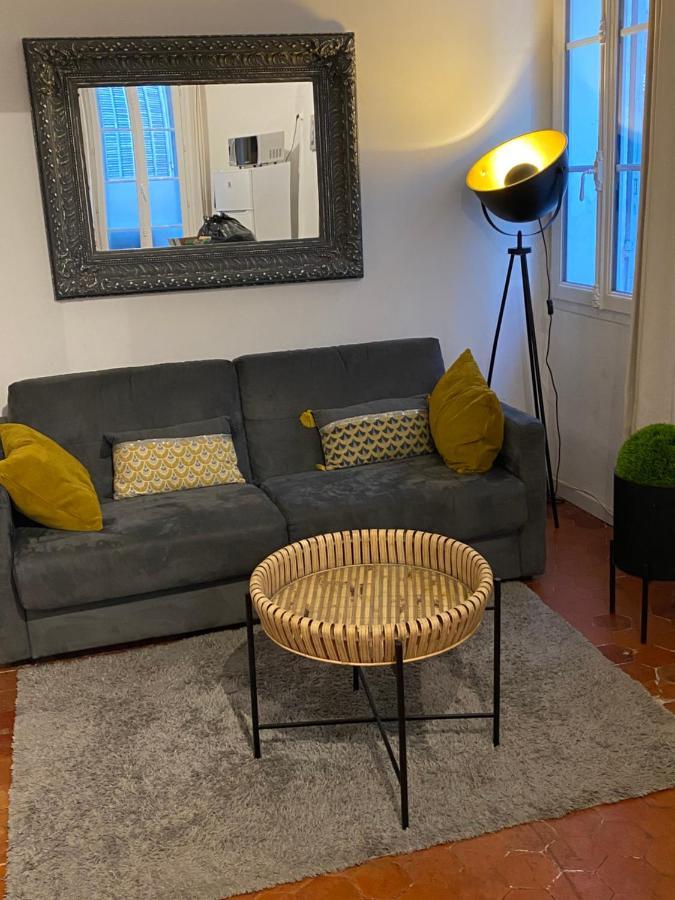 Apartment Climatise Dans Le Centre Historique D'aix En Provence