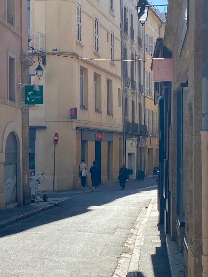 Climatise Dans Le Centre Historique D'aix En Provence Apartment *